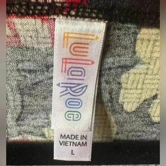 Lularoe large black floral Classic T. Reds, yellow, mint, cream, green. NWT . - Picture 4 of 7